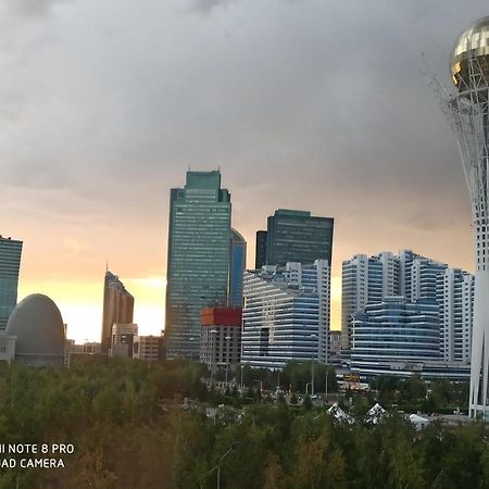 Апартаменты В Центре Левого Берега อัสตานา ภายนอก รูปภาพ